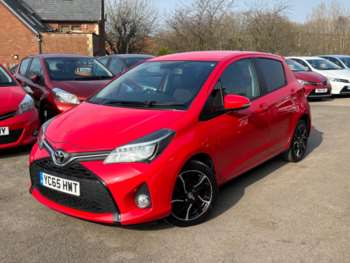 Used Toyota Yaris 2015 for sale - 74850343: Photo