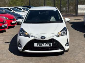 Used Toyota Yaris 2017 for sale - 74358208: Photo
