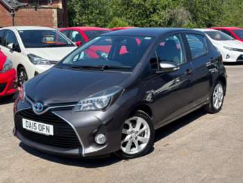 Used Toyota Yaris 2015 for sale - 74838514: Photo