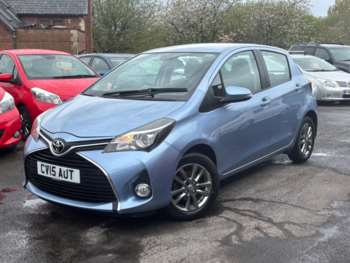 Used Toyota Yaris 2015 for sale - 74945962: Photo