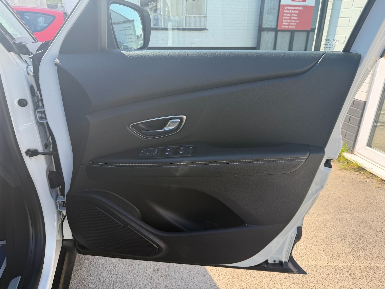 Used Renault Grand Scenic 2018 for sale - 78038587: Photo 24