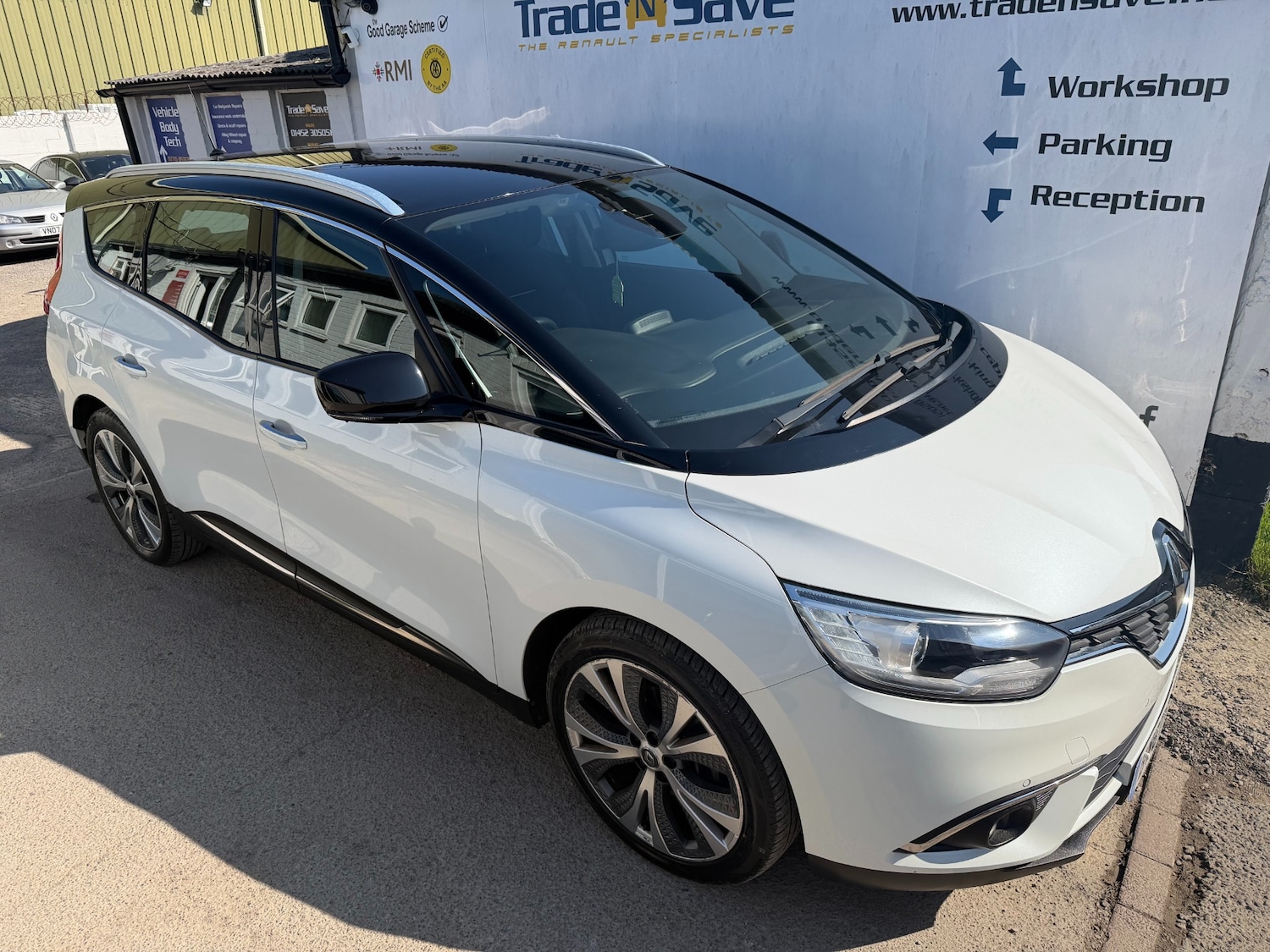 Used Renault Grand Scenic 2018 for sale - 78038587: Photo 3