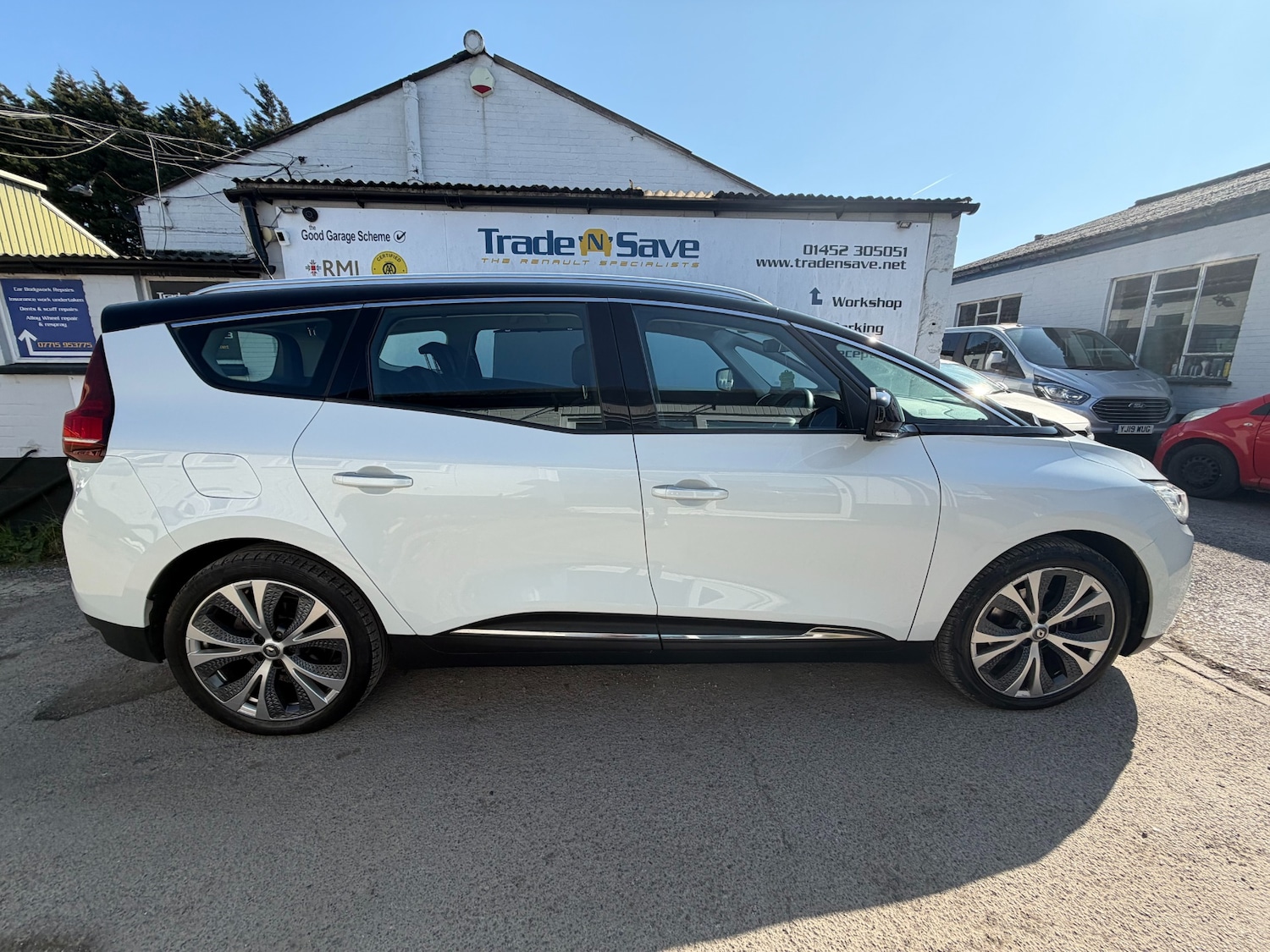 Used Renault Grand Scenic 2018 for sale - 78038587: Photo 4