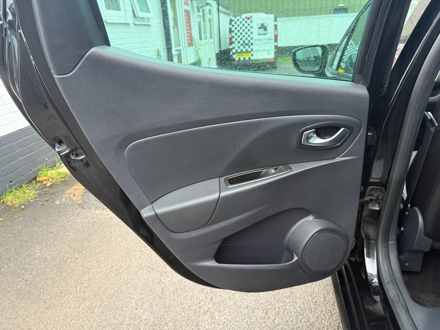 Used Renault Clio 2019 for sale - 76748929: Photo 22