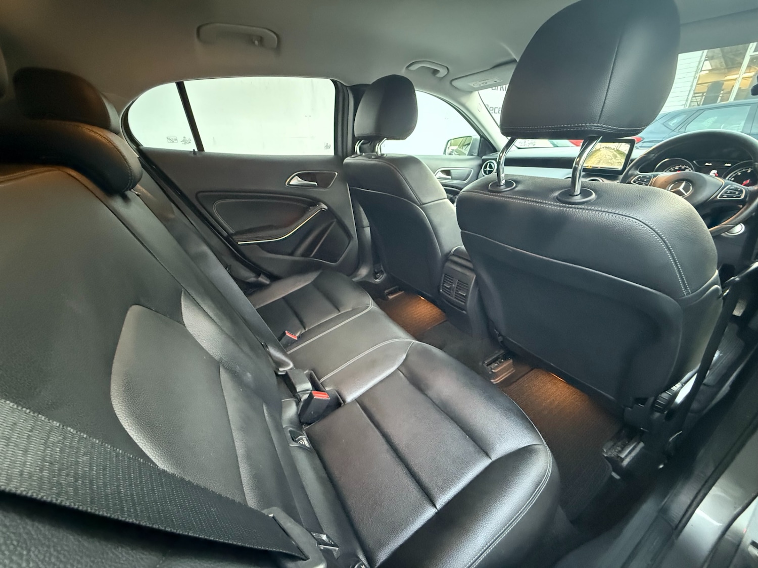 Used Mercedes-Benz GLA 2018 for sale - 76492298: Photo 16