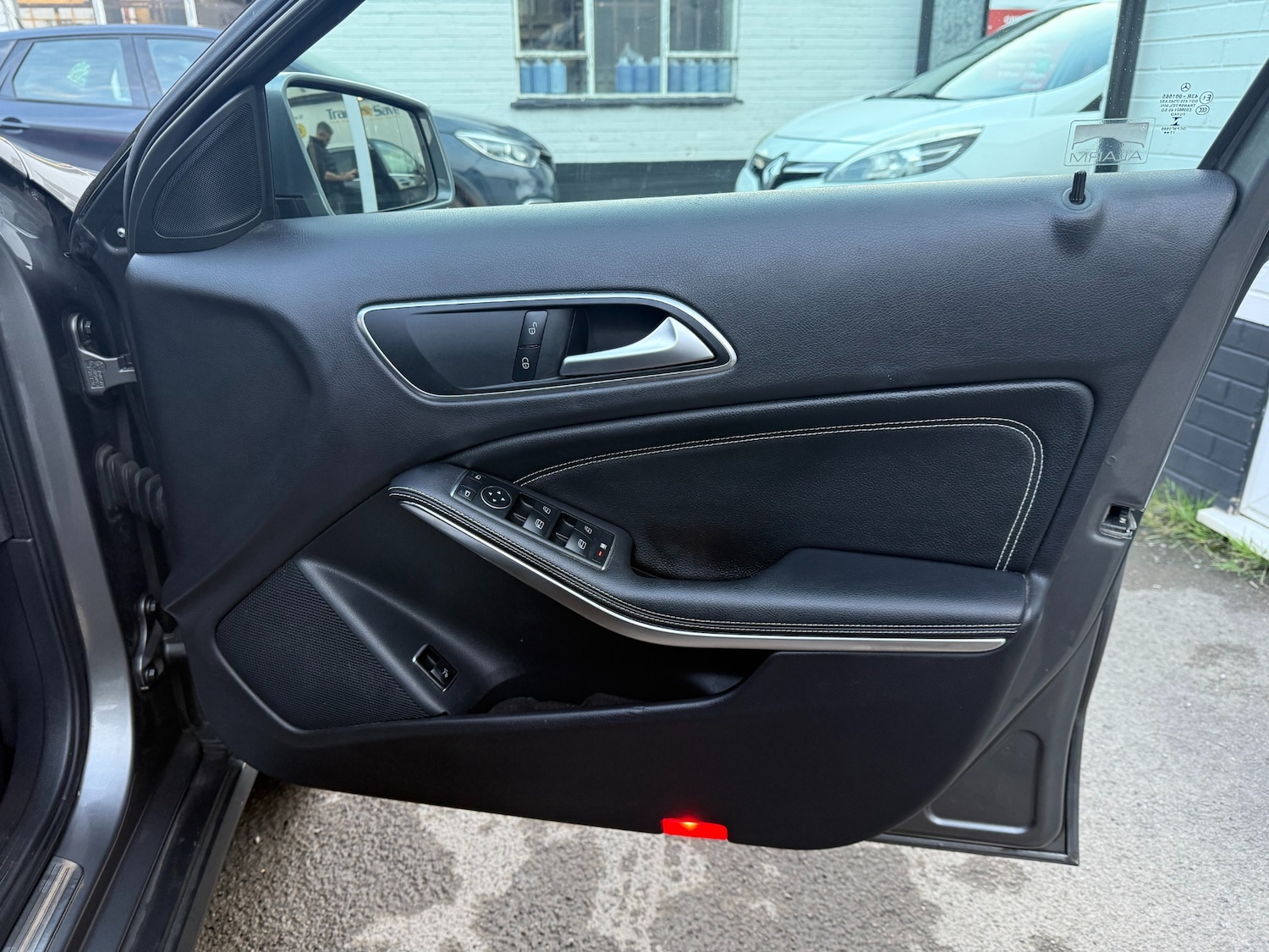 Used Mercedes-Benz GLA 2018 for sale - 76492298: Photo 18