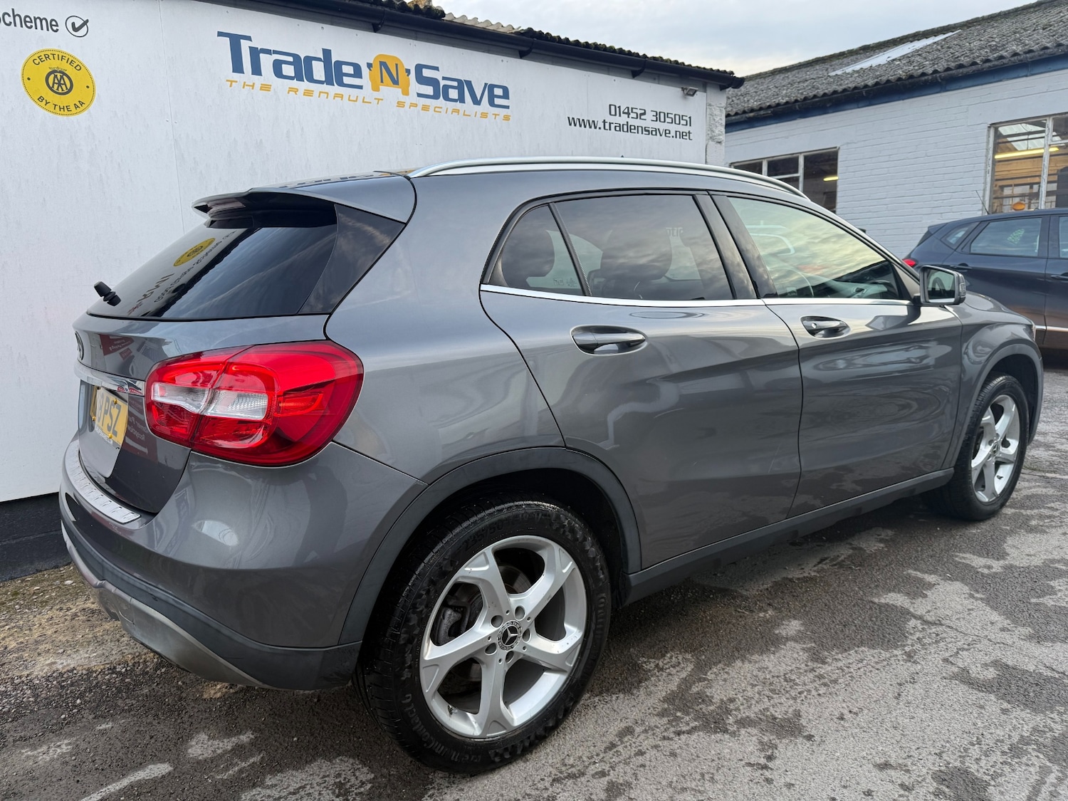 Used Mercedes-Benz GLA 2018 for sale - 76492298: Photo 4