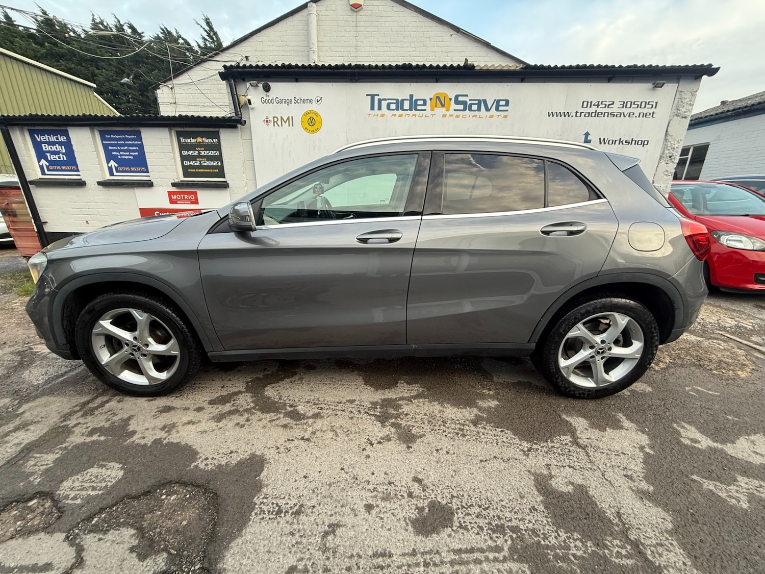 Used Mercedes-Benz GLA 2018 for sale - 76492298: Photo 7