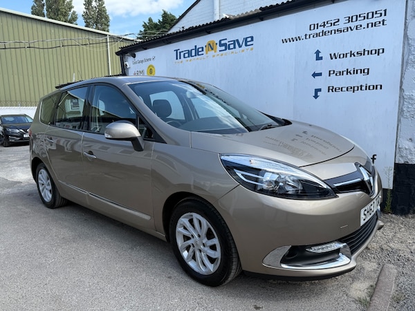 Used Renault Grand Scenic 2013 for sale - 75537488: Photo 1