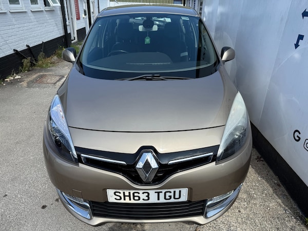 Used Renault Grand Scenic 2013 for sale - 75537488: Photo 8