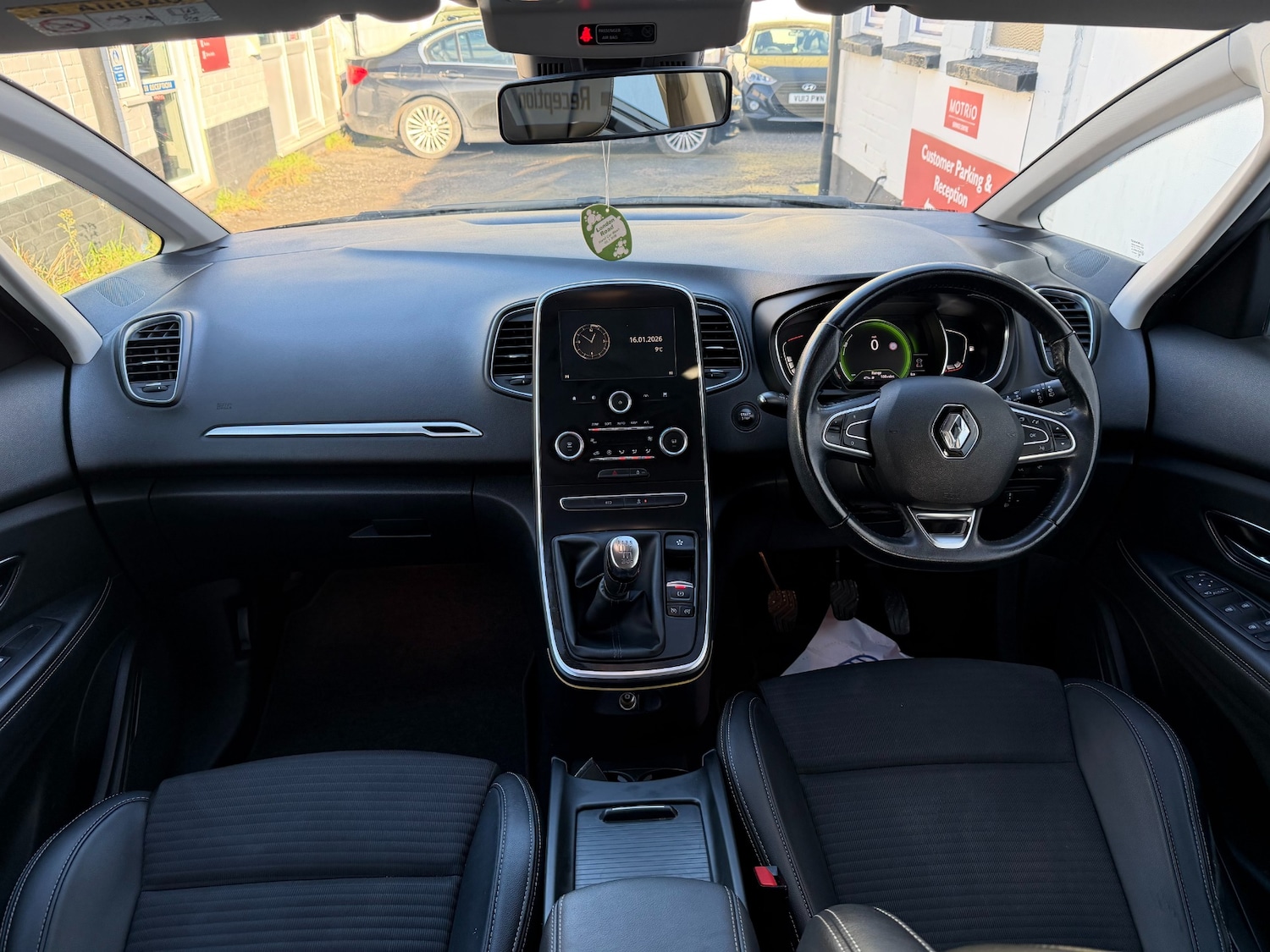 Used Renault Grand Scenic 2017 for sale - 77221384: Photo 13