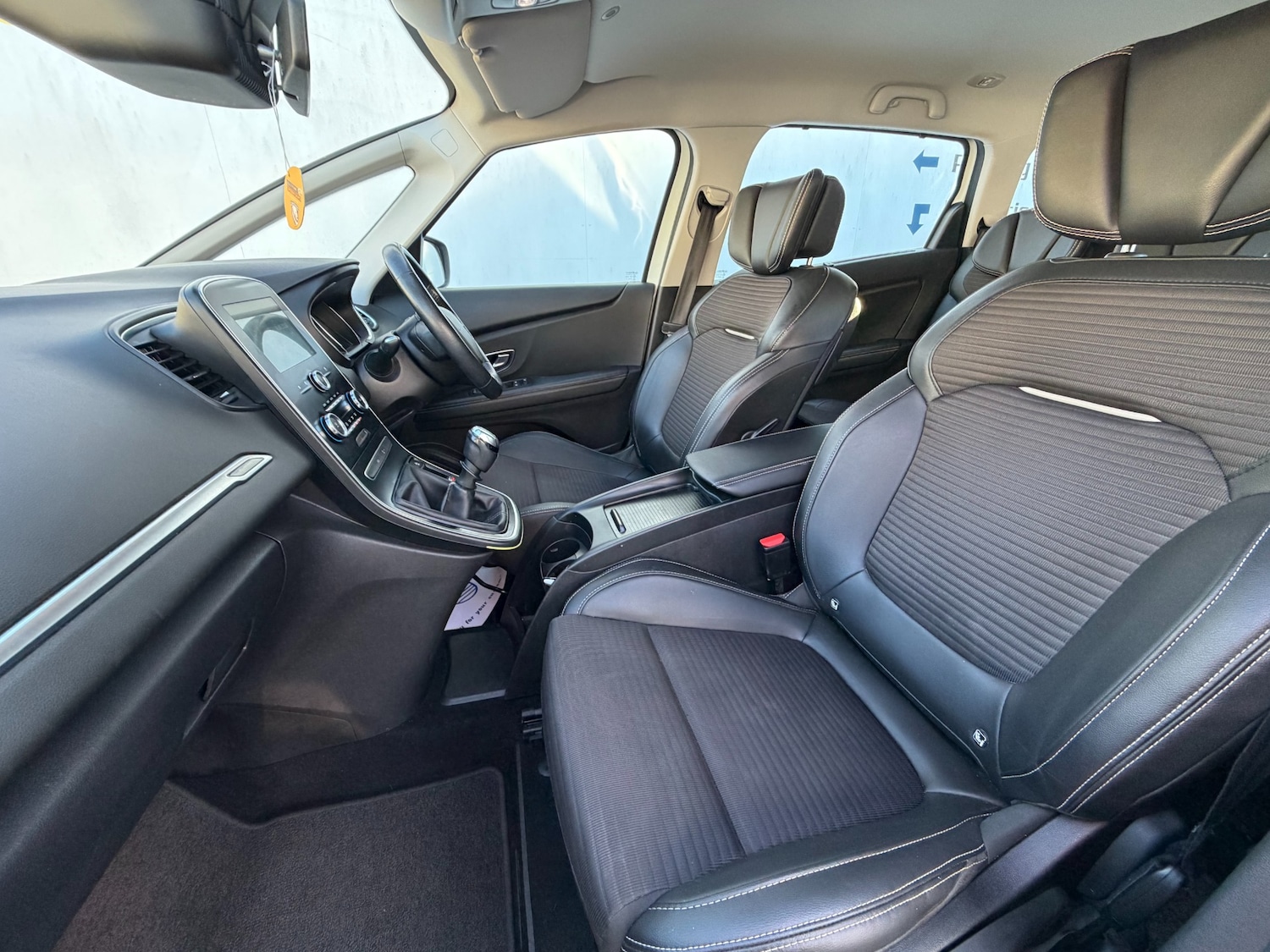 Used Renault Grand Scenic 2017 for sale - 77221384: Photo 17