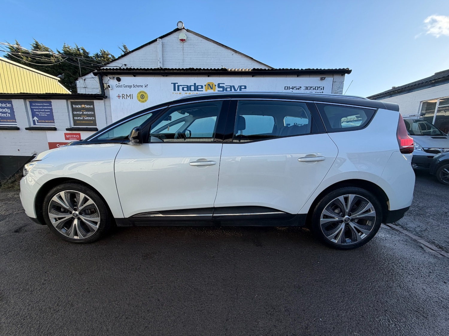 Used Renault Grand Scenic 2017 for sale - 77221384: Photo 7