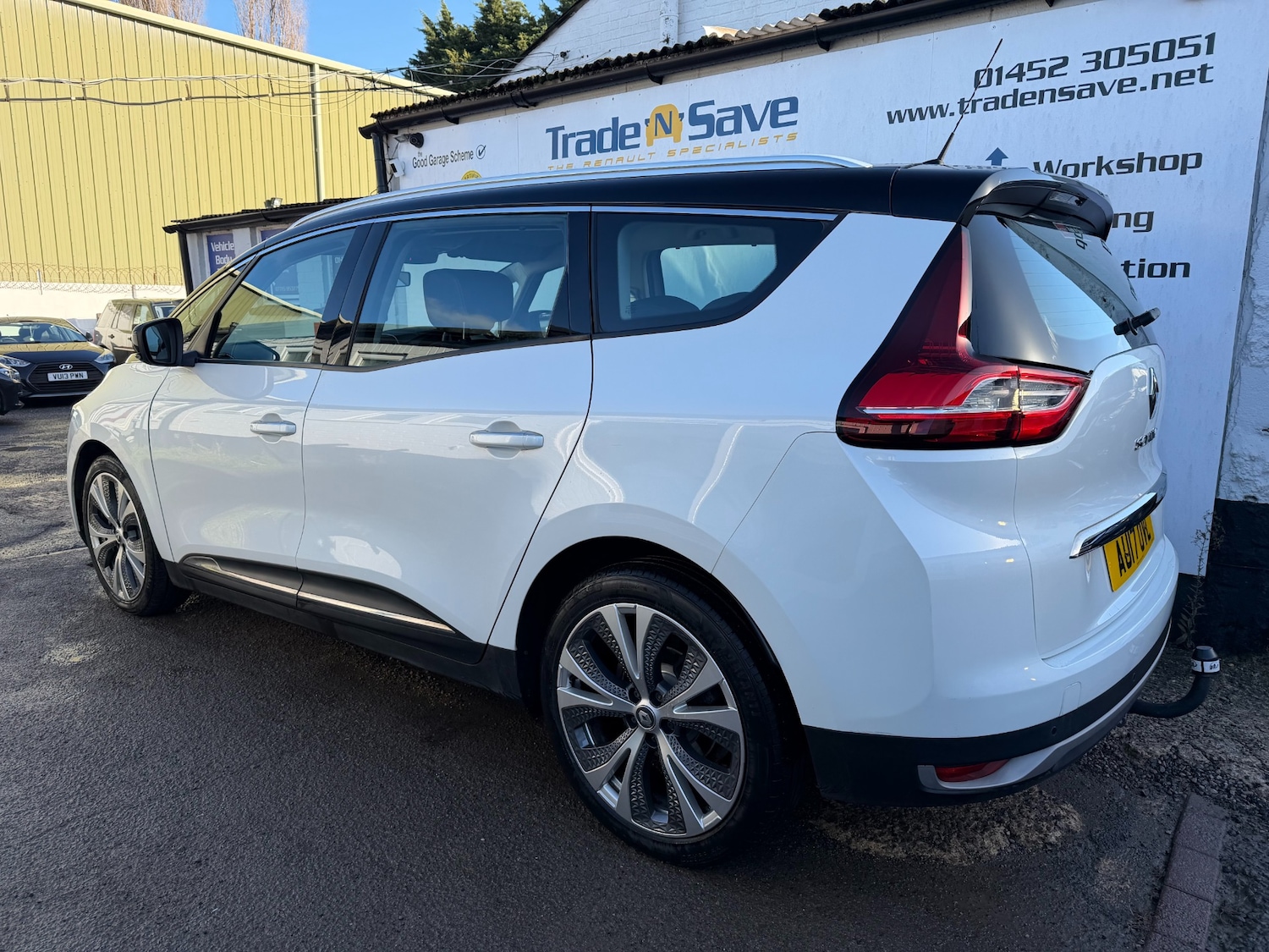Used Renault Grand Scenic 2017 for sale - 77221384: Photo 8