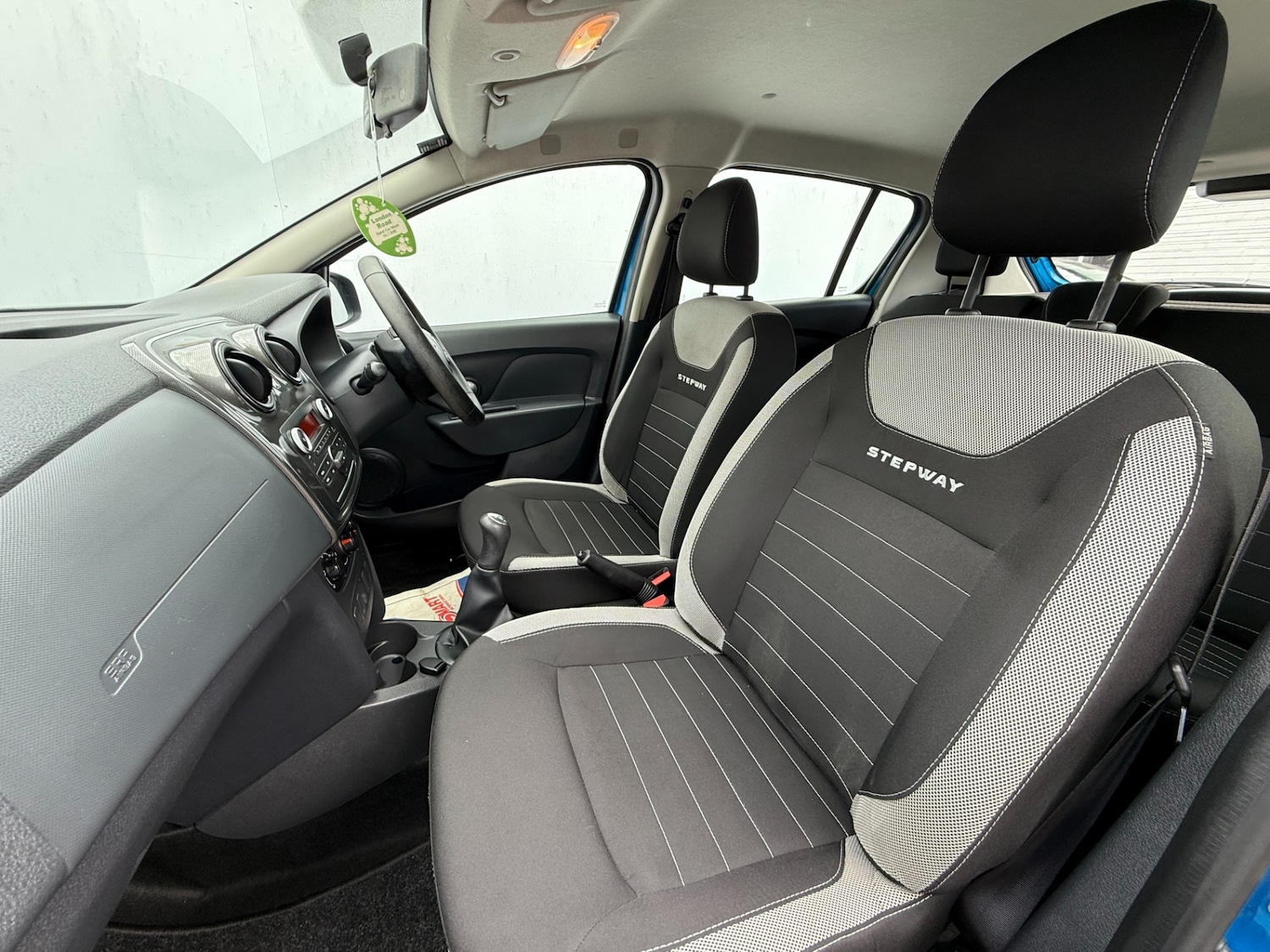 Used Dacia Sandero Stepway 2017 for sale - 76218518: Photo 15