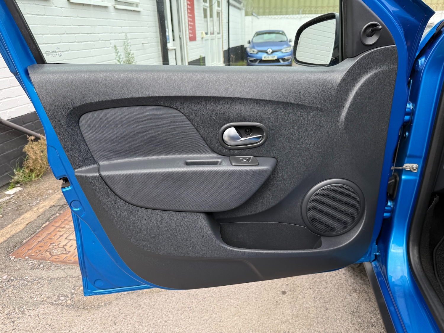 Used Dacia Sandero Stepway 2017 for sale - 76218518: Photo 18