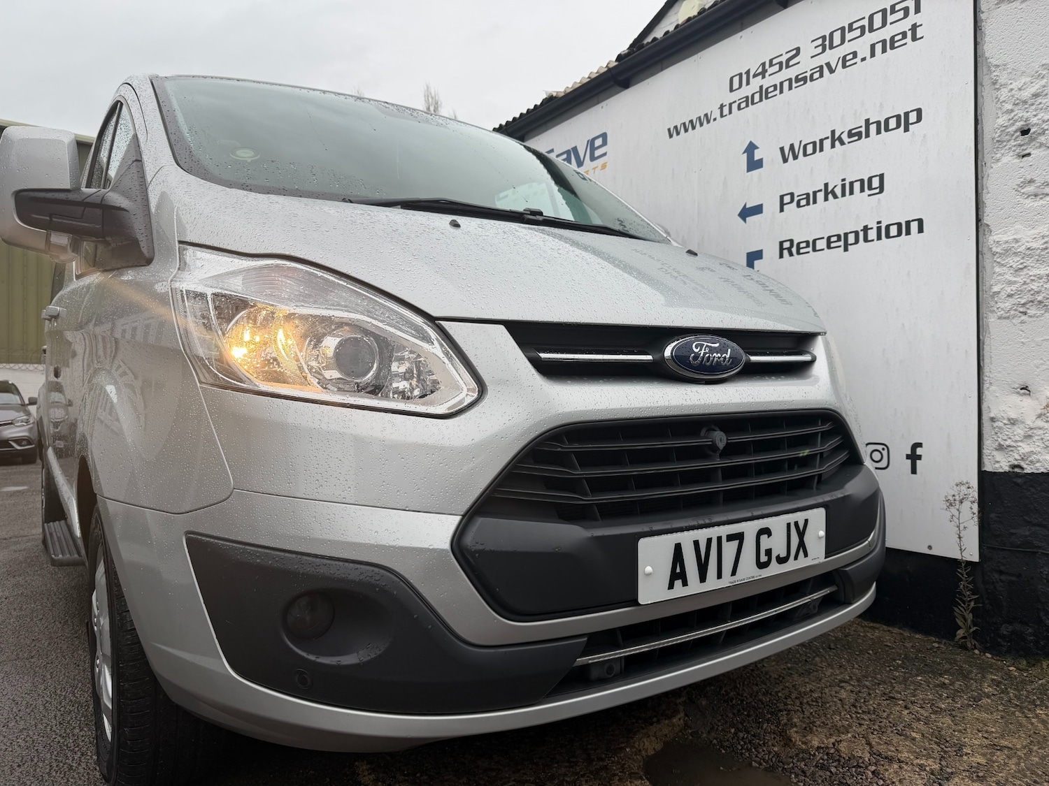 Used Ford Tourneo Custom 2017 for sale - 77179968: Photo 2