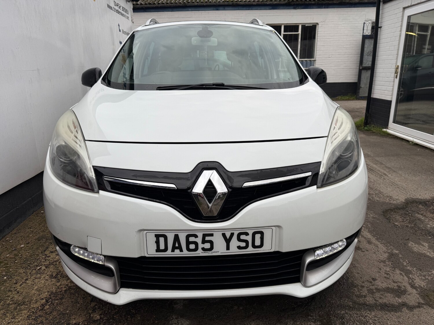Used Renault Grand Scenic 2015 for sale - 76488500: Photo 7