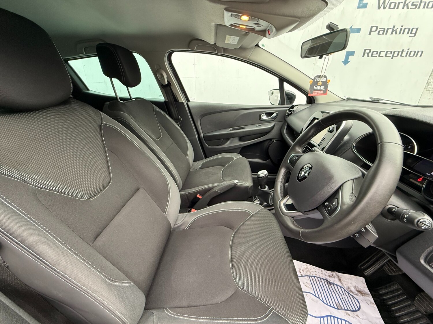 Used Renault Clio 2018 for sale - 76877687: Photo 15