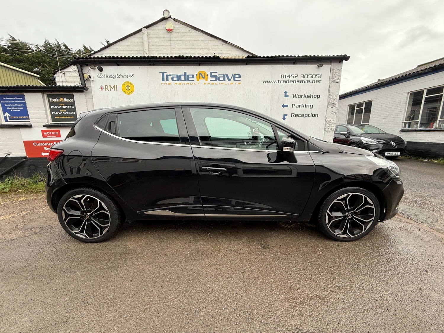 Used Renault Clio 2018 for sale - 76877687: Photo 3
