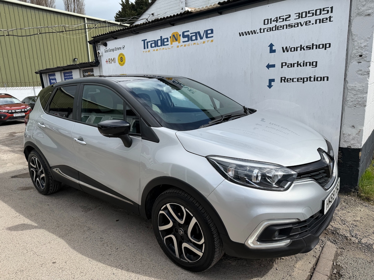 Used Renault Captur 2019 for sale - 78054392: Photo 2
