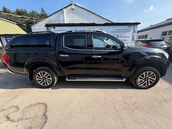 Used Nissan Navara 2017 for sale - 78028276: Photo