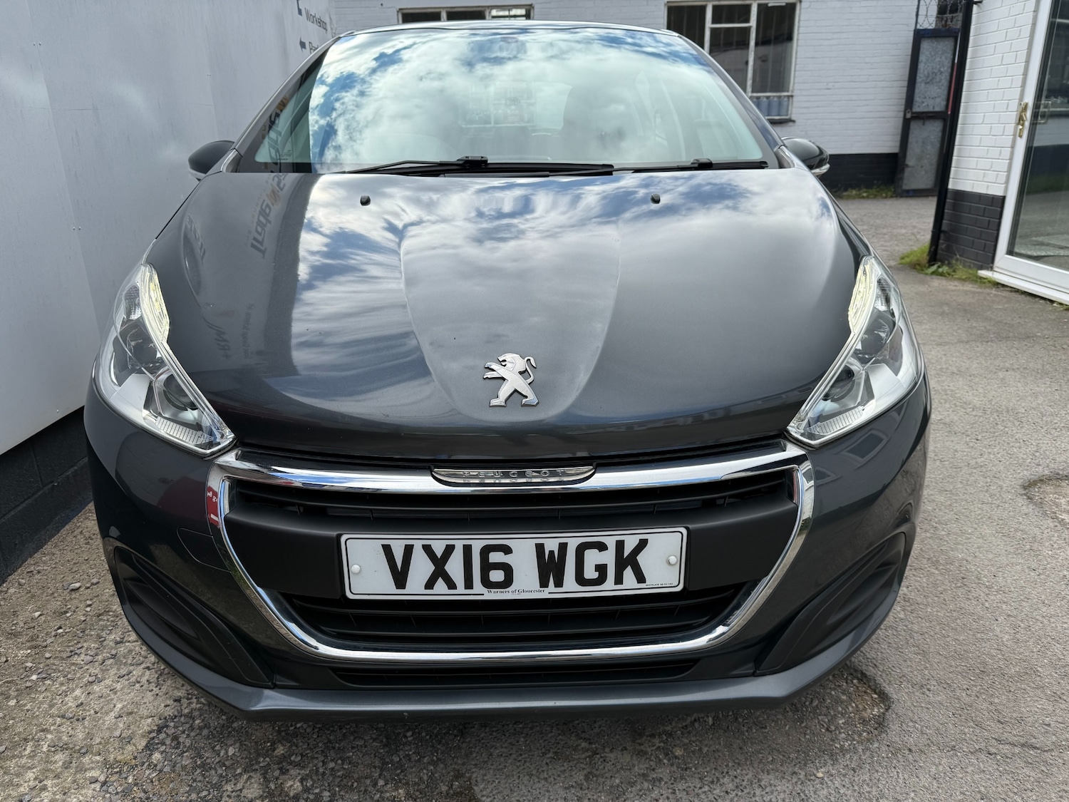 Used Peugeot 208 2016 for sale - 76218022: Photo 10