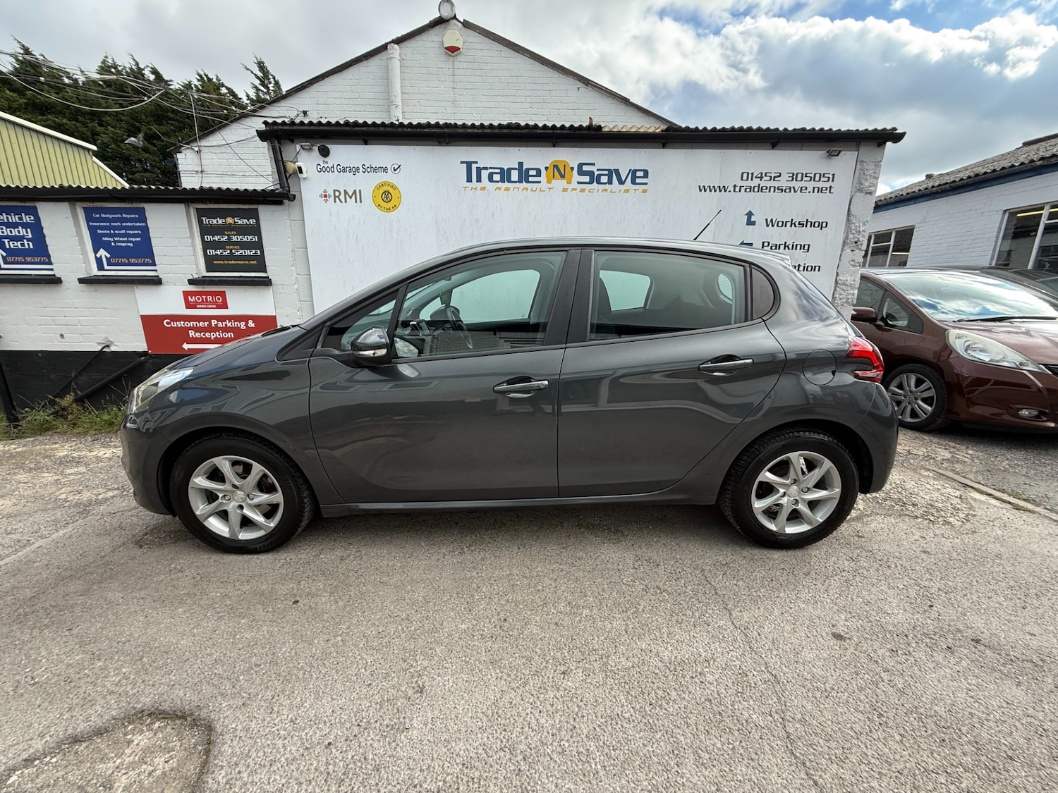 Used Peugeot 208 2016 for sale - 76218022: Photo 7