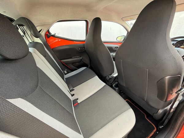 Used Toyota AYGO 2015 for sale - 74060704: Photo 19