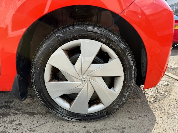 Used Toyota AYGO 2015 for sale - 74060704: Photo 26