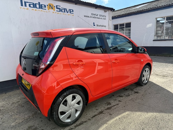 Used Toyota AYGO 2015 for sale - 74060704: Photo 5