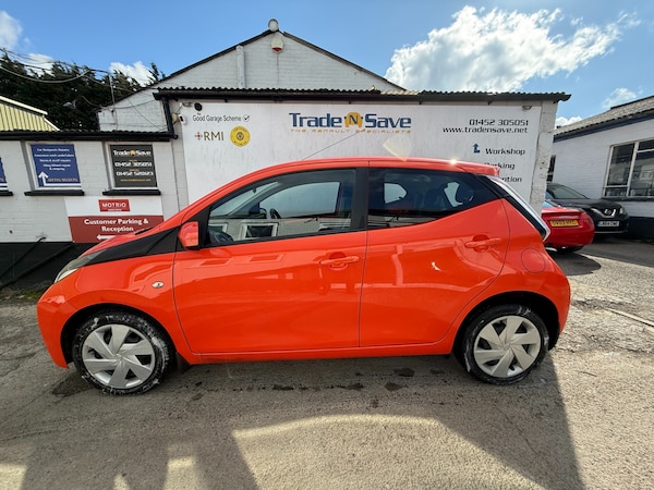 Used Toyota AYGO 2015 for sale - 74060704: Photo 9