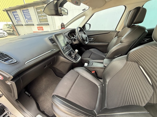 Used Renault Scenic 2017 for sale - 76206234: Photo 14