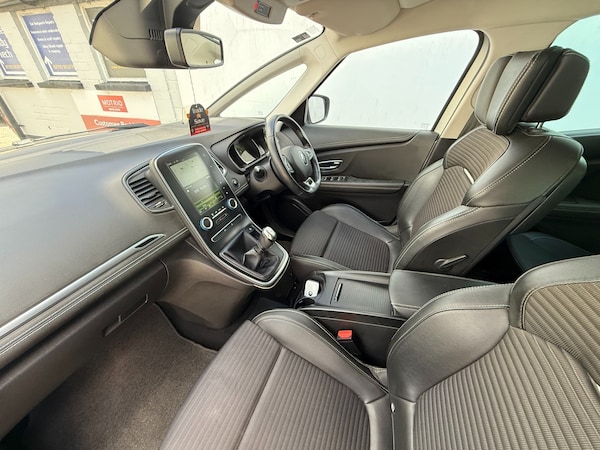 Used Renault Scenic 2017 for sale - 76206234: Photo 16
