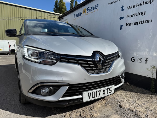 Used Renault Scenic 2017 for sale - 76206234: Photo 2