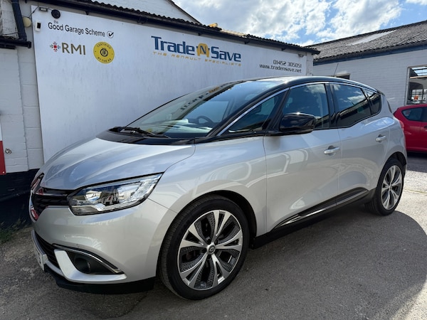 Used Renault Scenic 2017 for sale - 76206234: Photo 7
