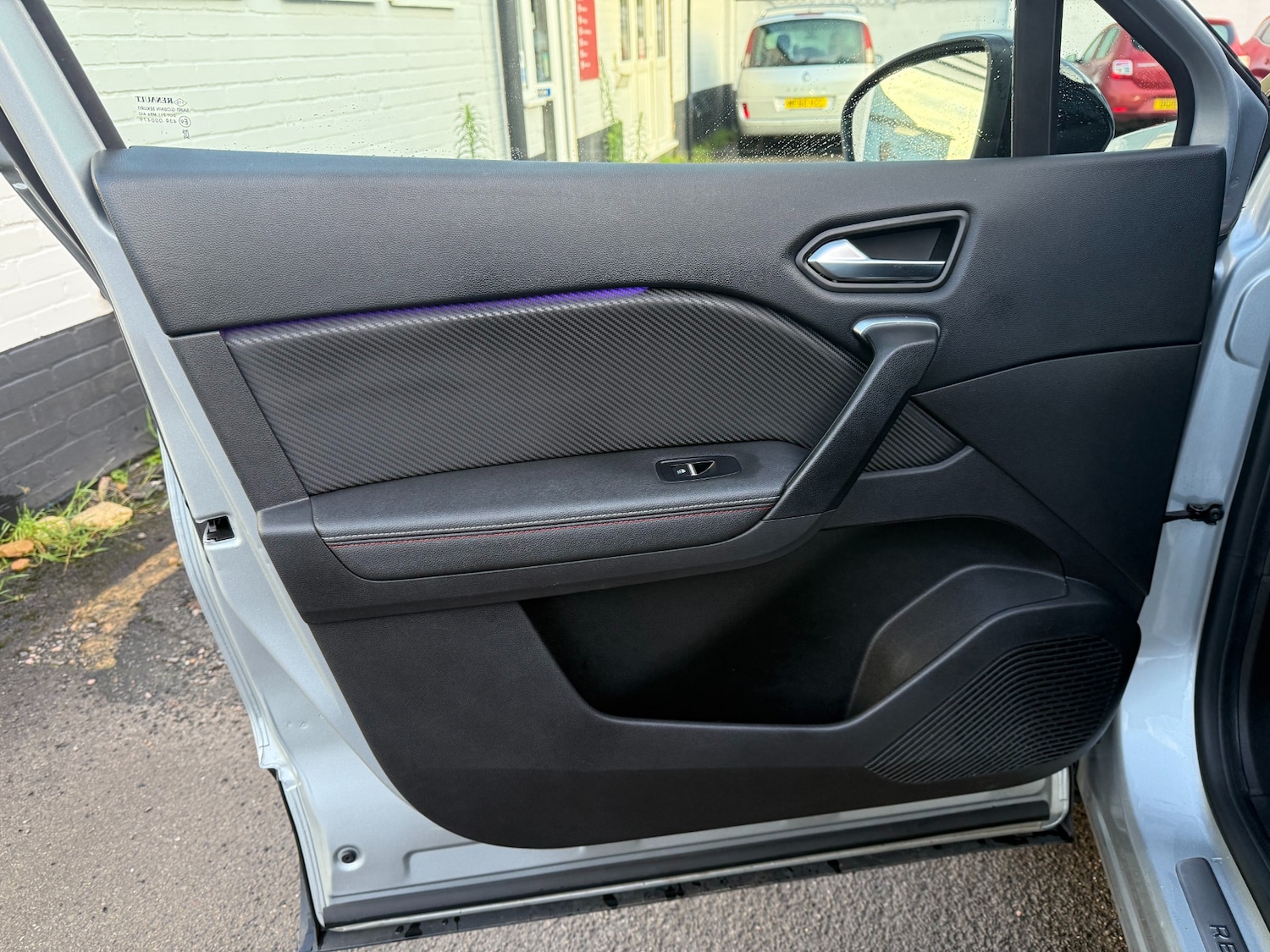 Used Renault Captur 2021 for sale - 76576755: Photo 20