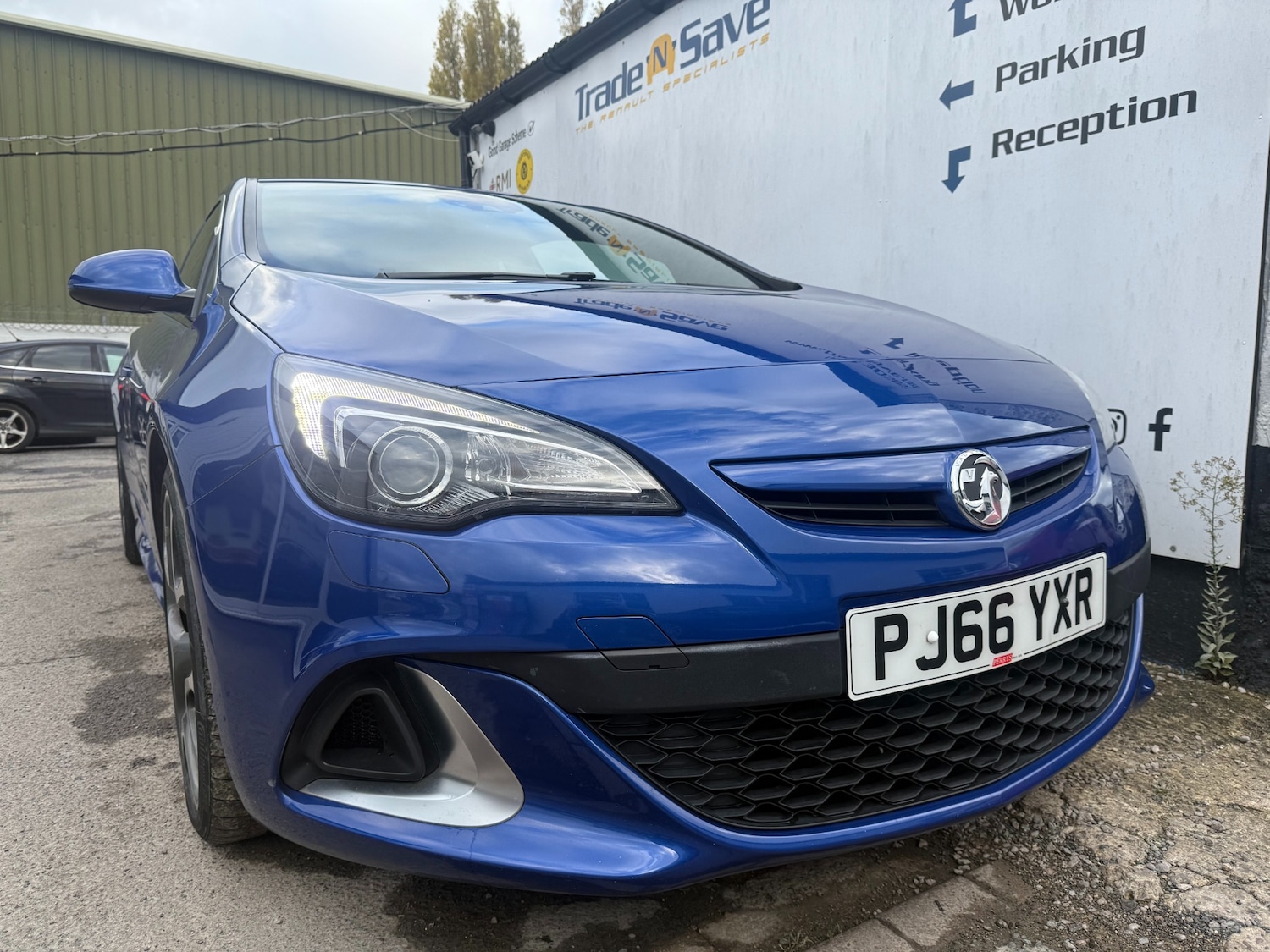 Used Vauxhall Astra GTC 2016 for sale - 76488638: Photo 2