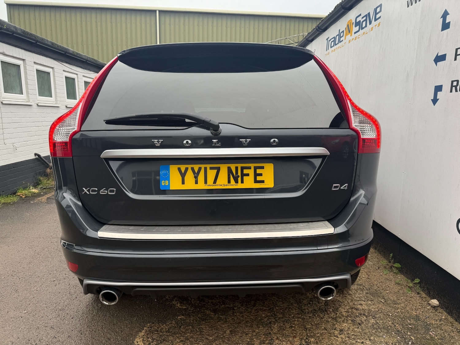 Used Volvo XC60 2017 for sale - 76718887: Photo 11