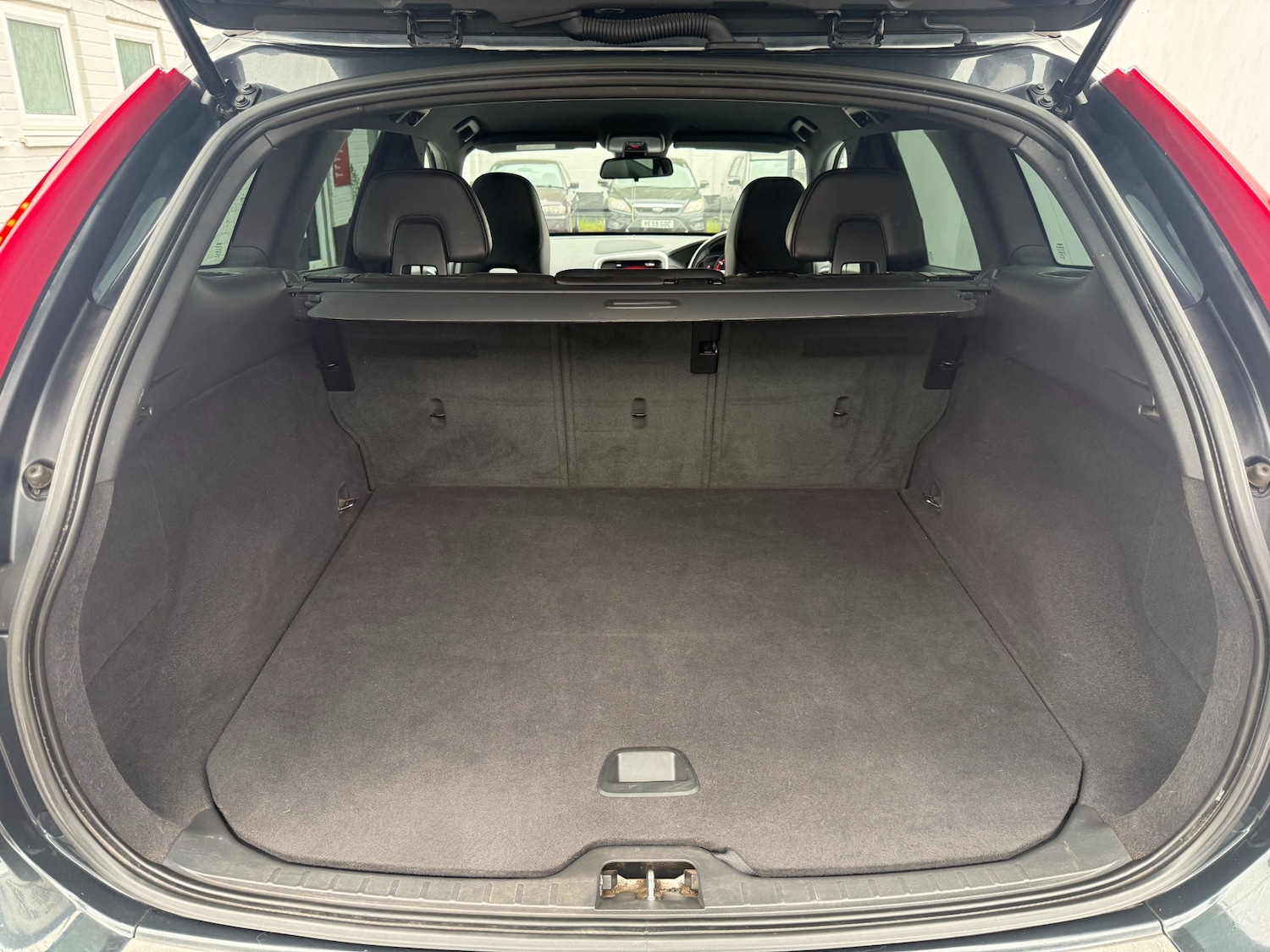 Used Volvo XC60 2017 for sale - 76718887: Photo 20