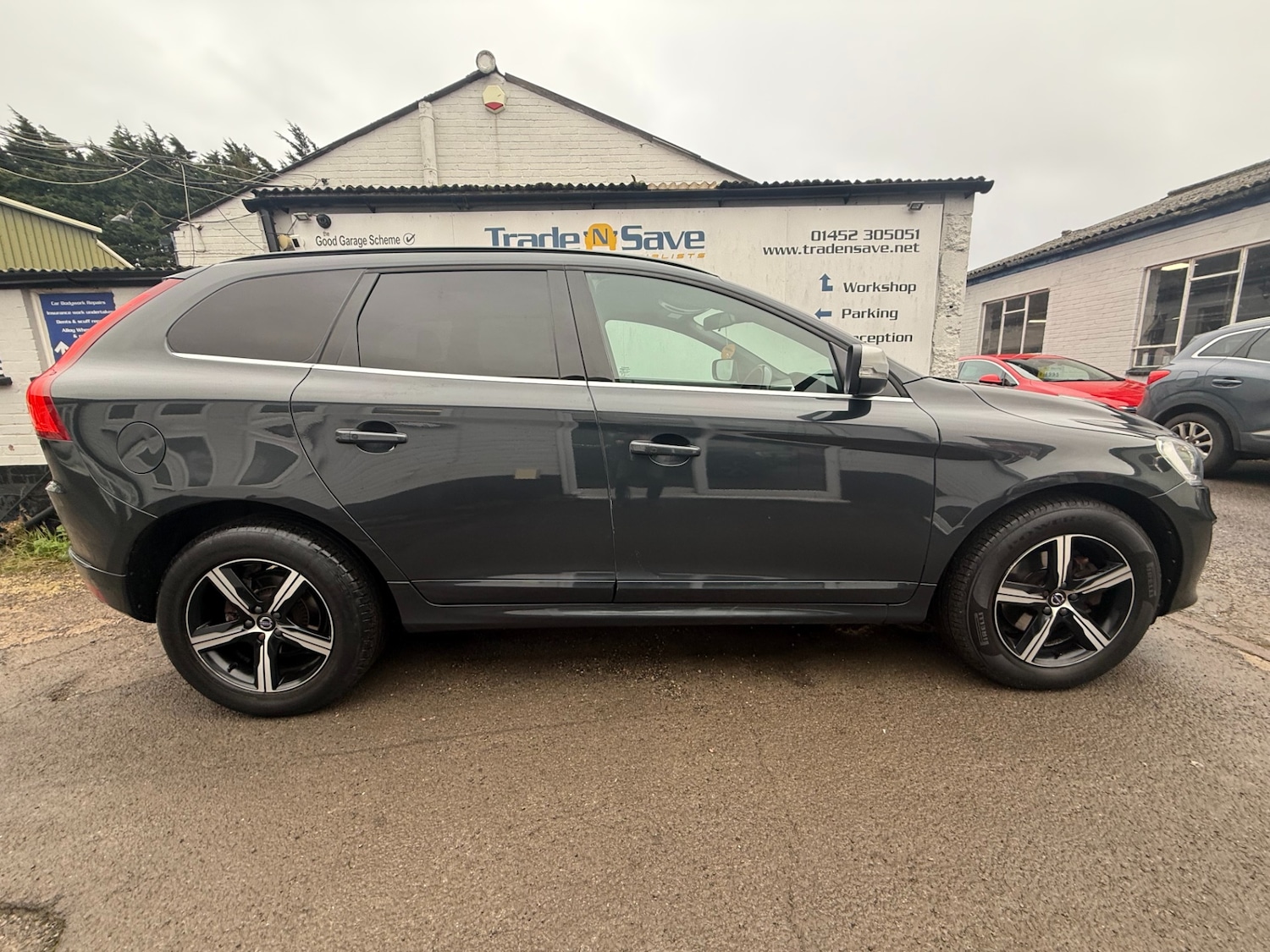Used Volvo XC60 2017 for sale - 76718887: Photo 3