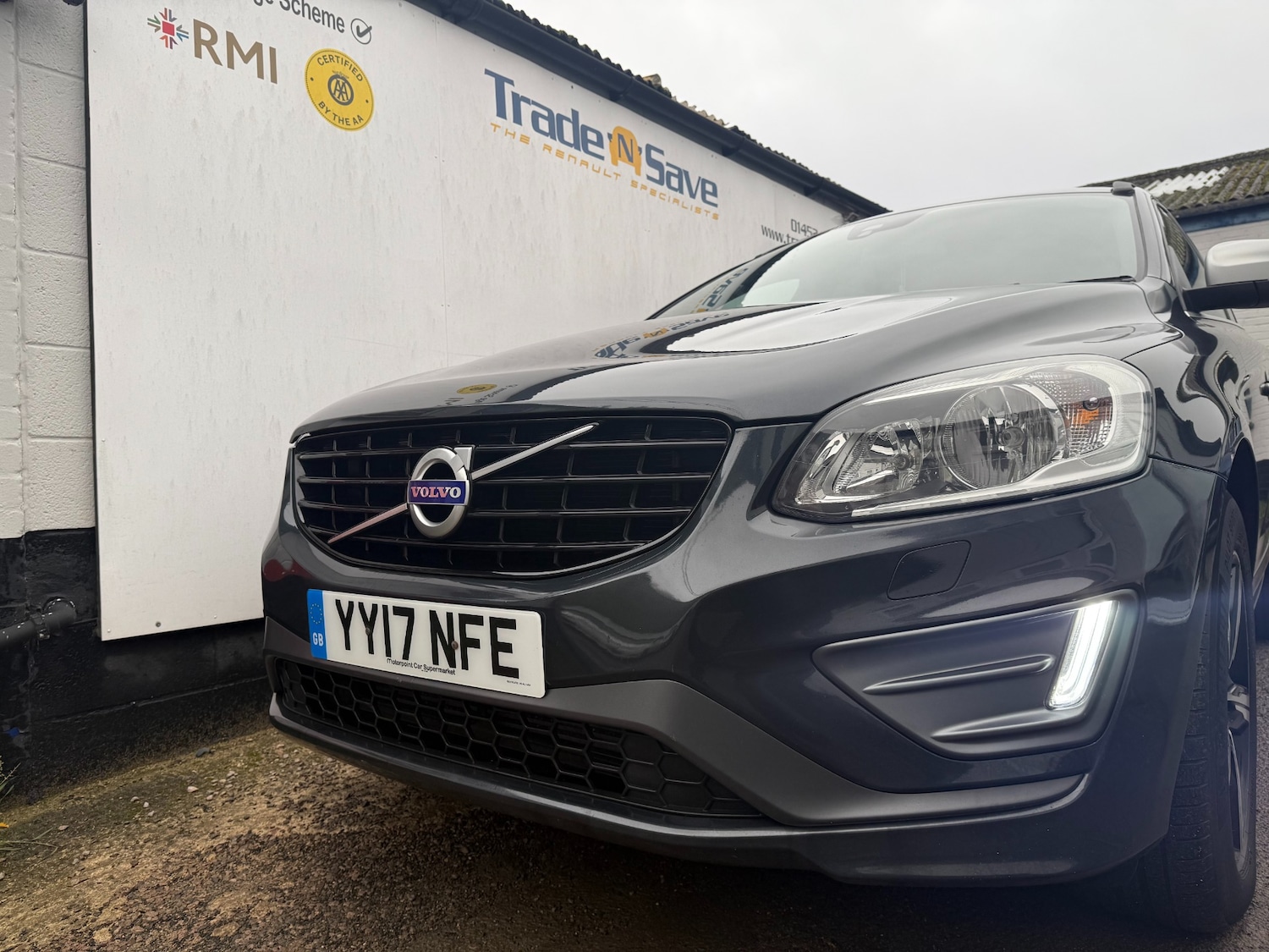 Used Volvo XC60 2017 for sale - 76718887: Photo 6