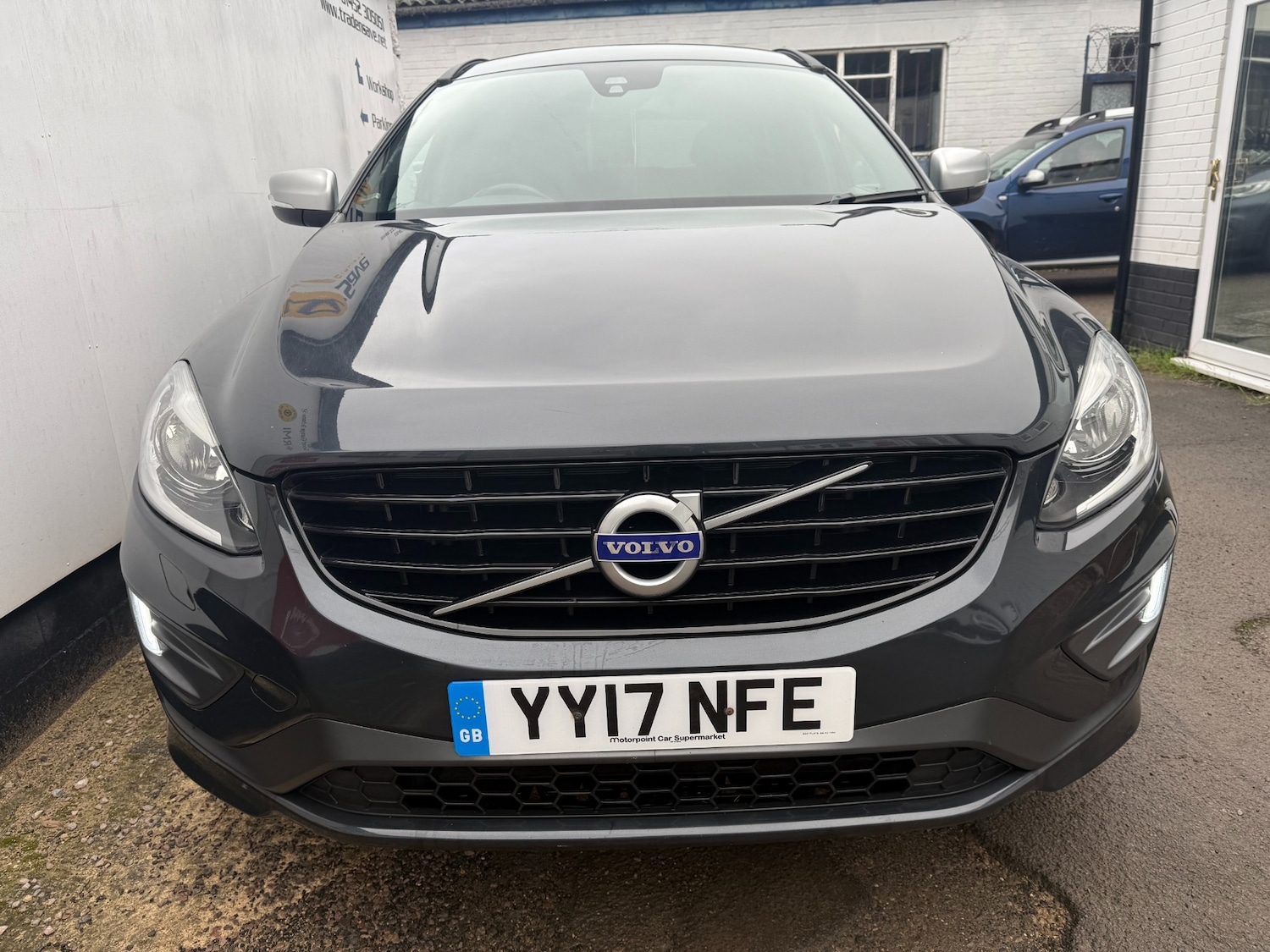 Used Volvo XC60 2017 for sale - 76718887: Photo 9