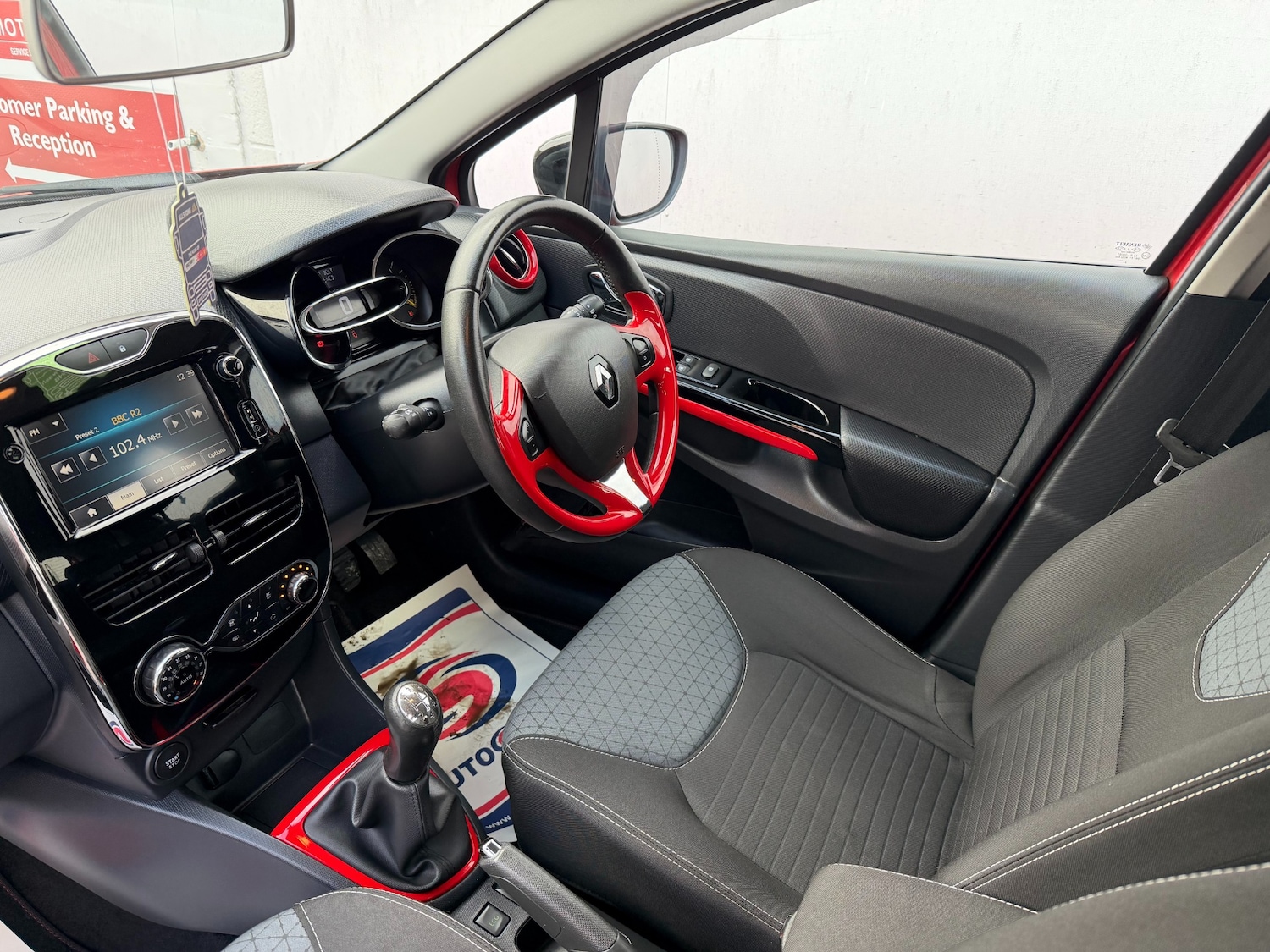 Used Renault Clio 2014 for sale - 77517198: Photo 17