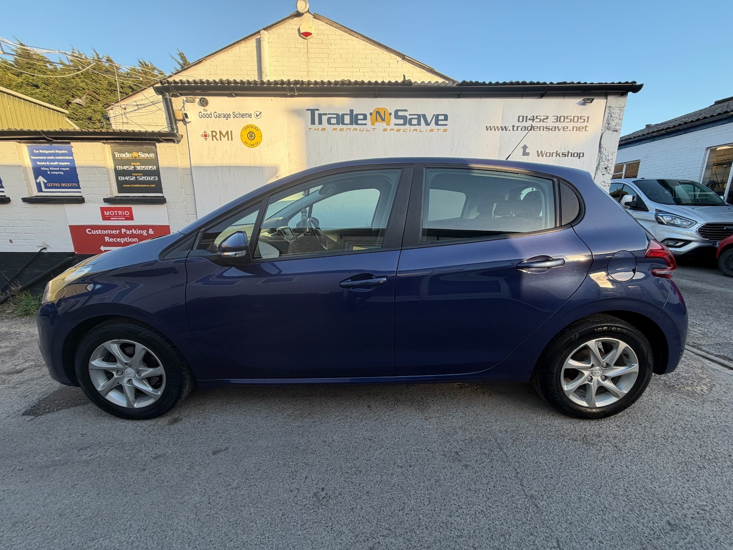 Used Peugeot 208 2015 for sale - 77931734: Photo 7