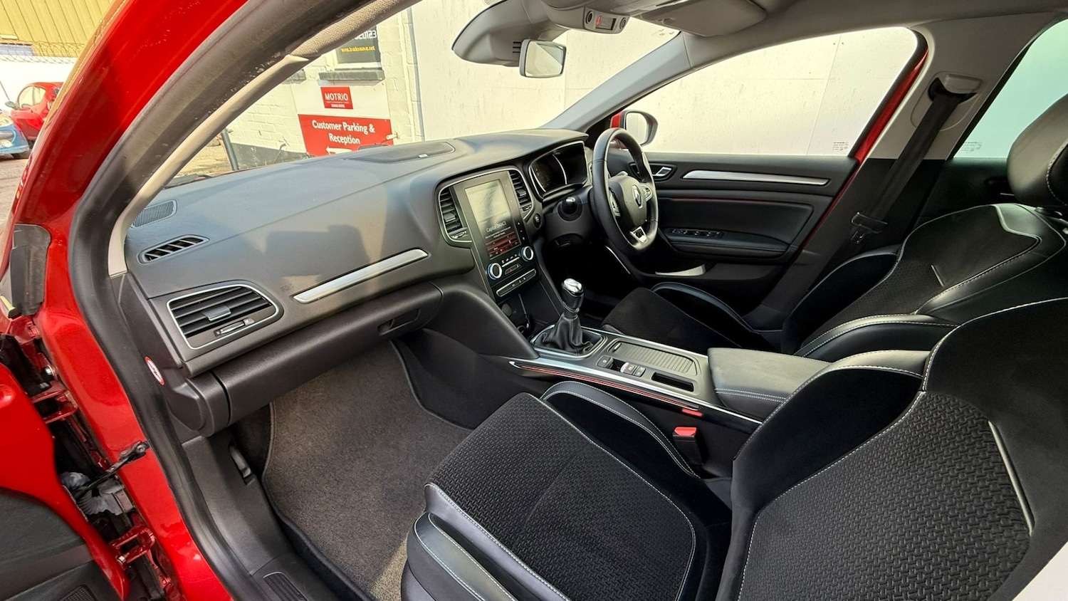 Used Renault Megane 2016 for sale - 76450412: Photo 10