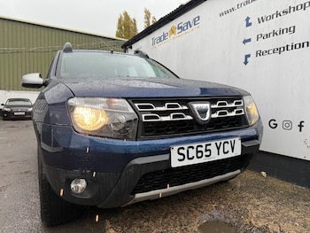 Used Dacia Duster 2015 for sale - 76464752: Photo