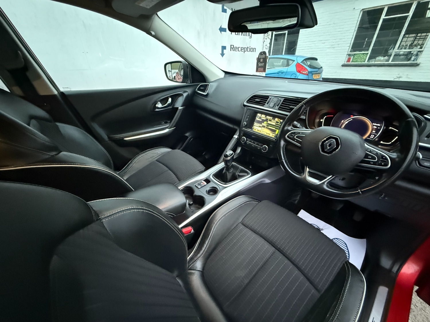 Used Renault Kadjar 2018 for sale - 76346175: Photo 11