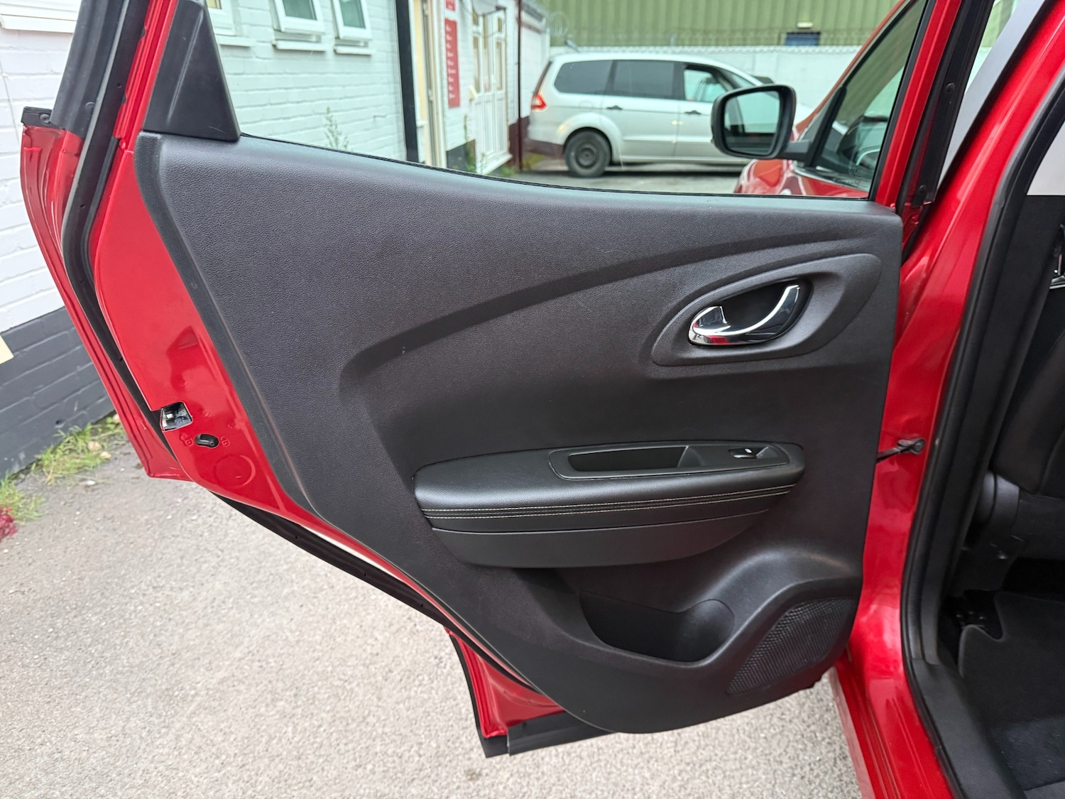 Used Renault Kadjar 2018 for sale - 76346175: Photo 19