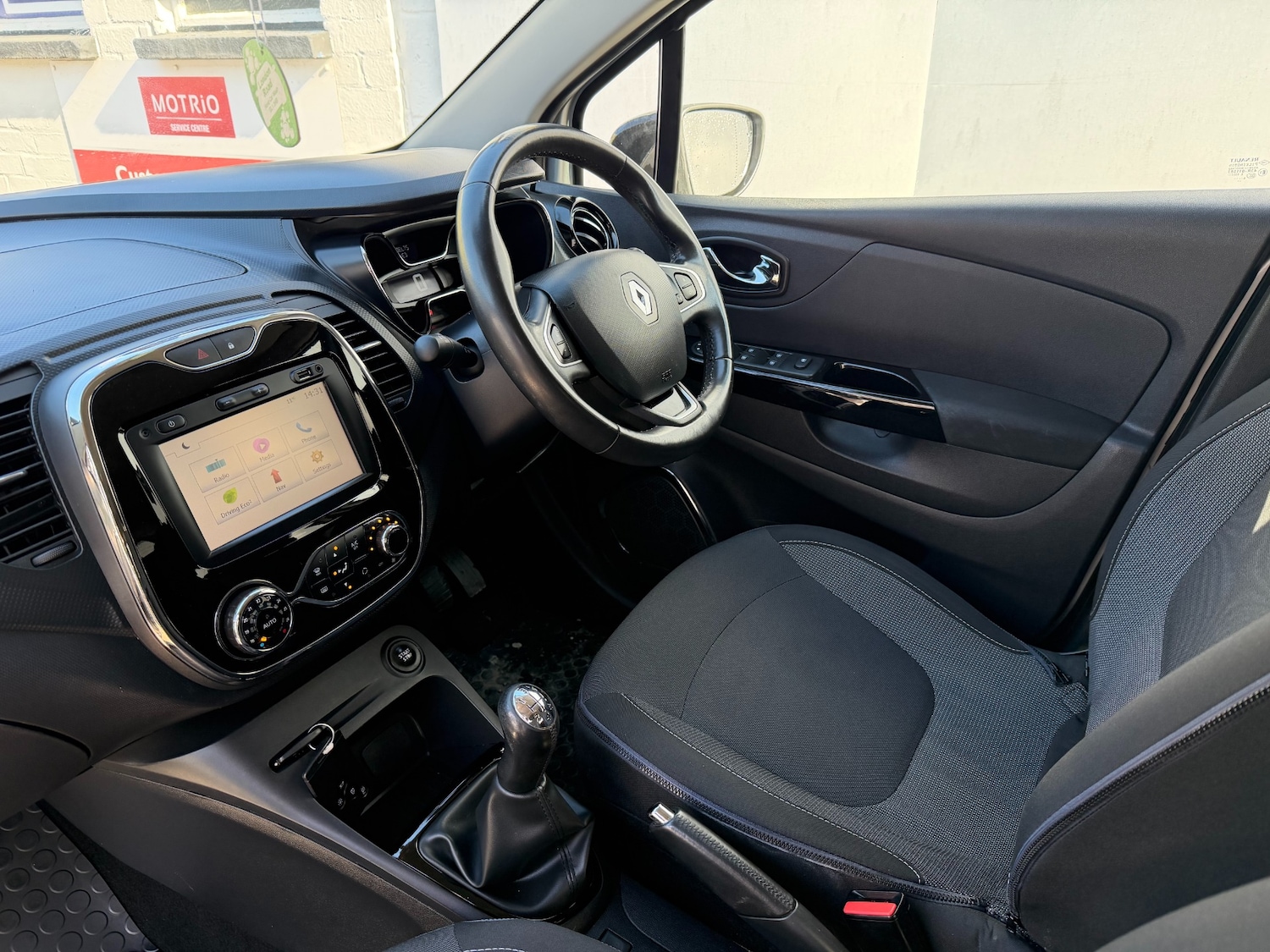 Used Renault Captur 2016 for sale - 77917614: Photo 12